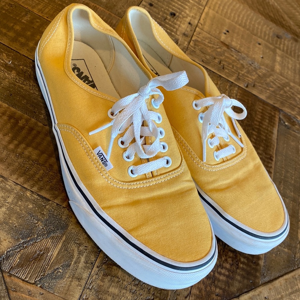 Mens shoes